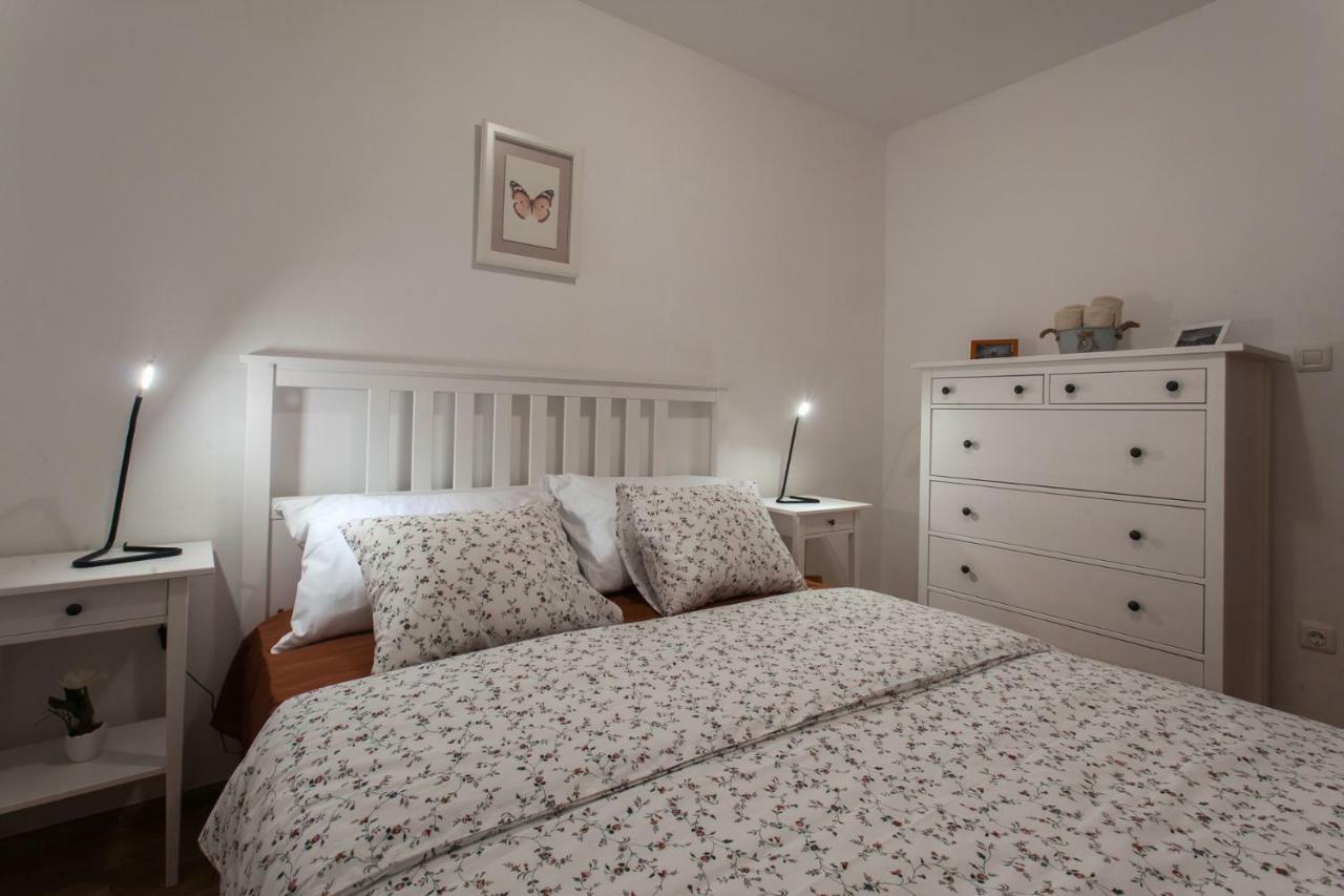Apartment Lyra 扎达尔 外观 照片